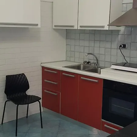 Apartment Castello A 2 Minuti A Piedi Dal Centro E 10 Minuti A Piedi Dalla Di Vindicio