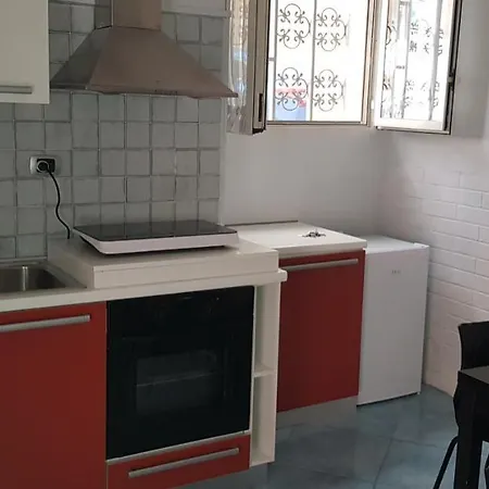 Castello A 2 Minuti A Piedi Dal Centro E 10 Minuti A Piedi Dalla Di Vindicio Apartment *
